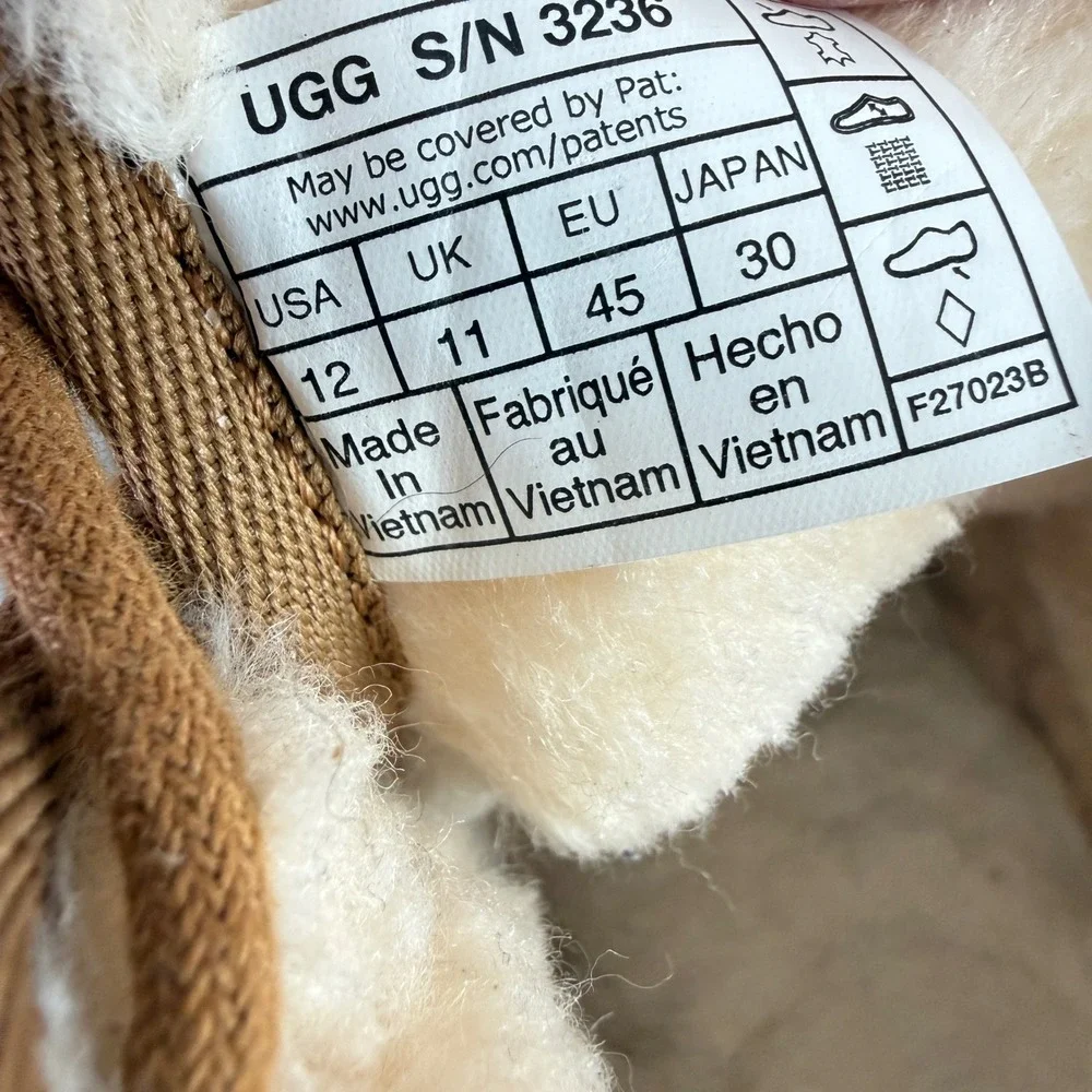 UGG Neumel Chukka Boots Mens Size 12 Chestnut Suede‎ Lace Up 3236